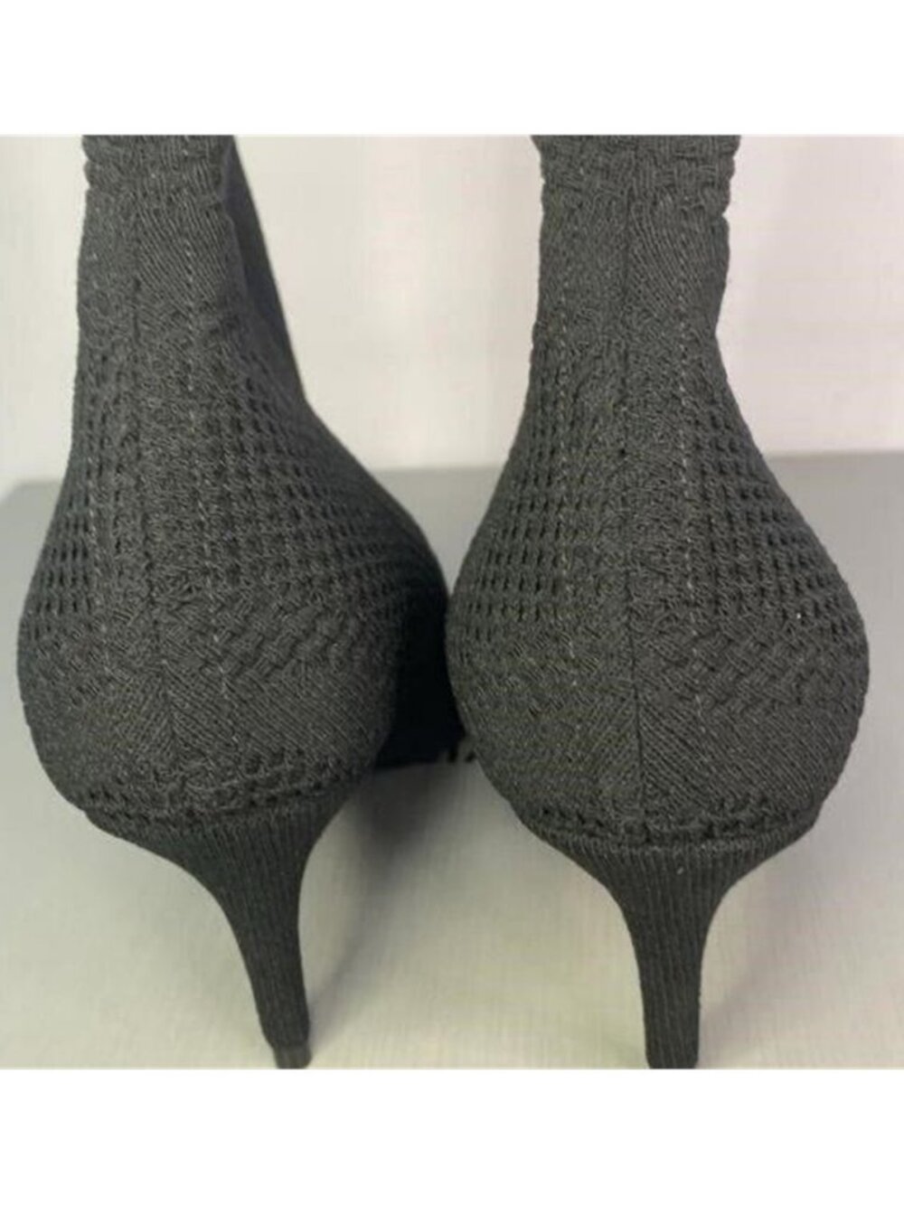 Balenciaga Women’s Knife 20 Knit High Heel Booties–Sleek, Sharp, and Chic!” - Picture 9 of 11